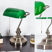 EmeraldGlow – Vintage Banker's Table Lamp