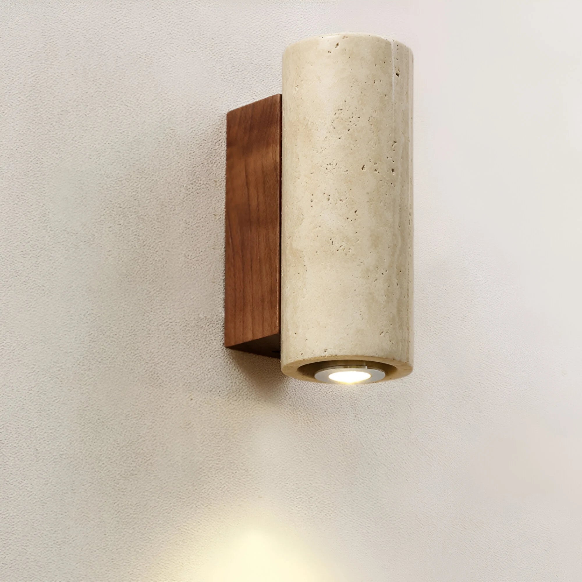 StoneLuxe – Natural Travertine Wall Light 2