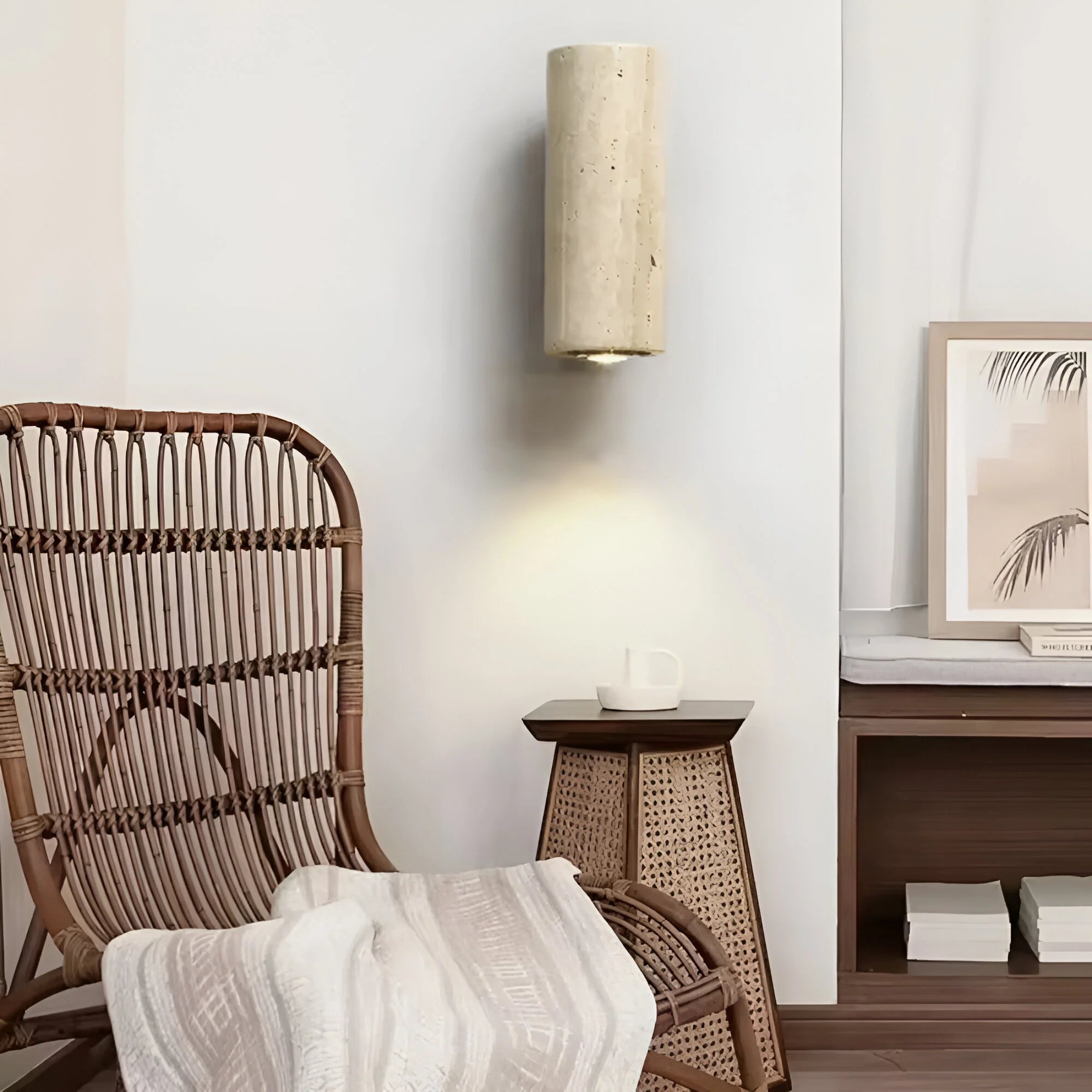 StoneLuxe – Natural Travertine Wall Light 8